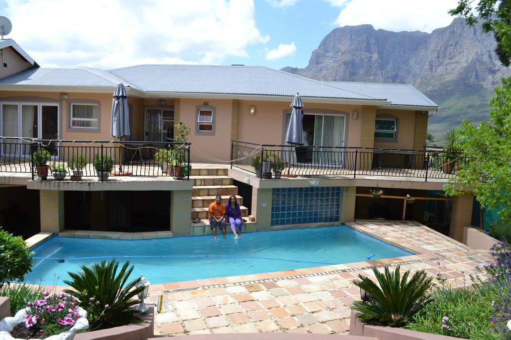 Lumley'S Place Guesthouse Pniel Exterior photo
